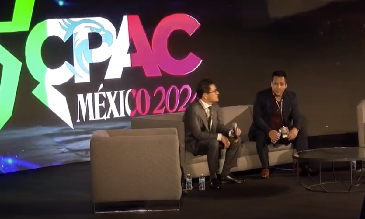 Los dos personajes dirigieron la ponencia a nombre de Fridum Crypto