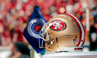 San Francisco 49ers apuntala su incursión en el futbol soccer: adquiere acciones de Rangers FC