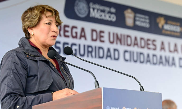 Gobierno del Estado de México entrega nueva flota de patrullas en Neza como parte del Plan Oriente