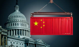 Estados Unidos mantiene en la mira a China, mientras contacta a sus socios por los aranceles