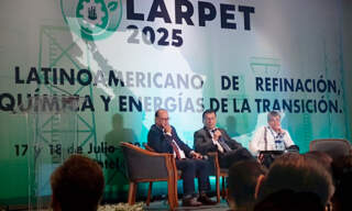 Lejos de la soberanía energética: México tiene los peores indicadores petroleros en LATAM