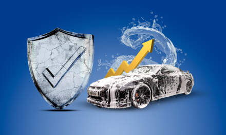 Caen precios de seguros de autos, pero repunta el lavado y engrasado