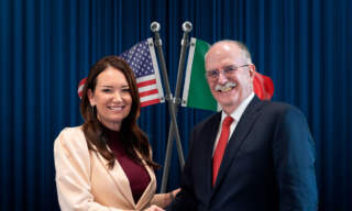 México y EU firman plan bilateral para frenar a gusano barrenador con planta de moscas en Chiapas