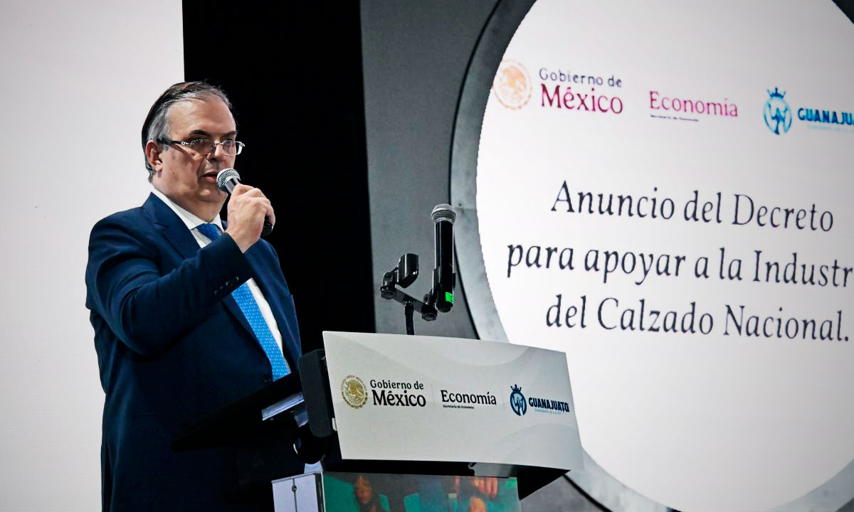 México cobrará arancel del 25% a calzado importado, anuncia Marcelo Ebrard