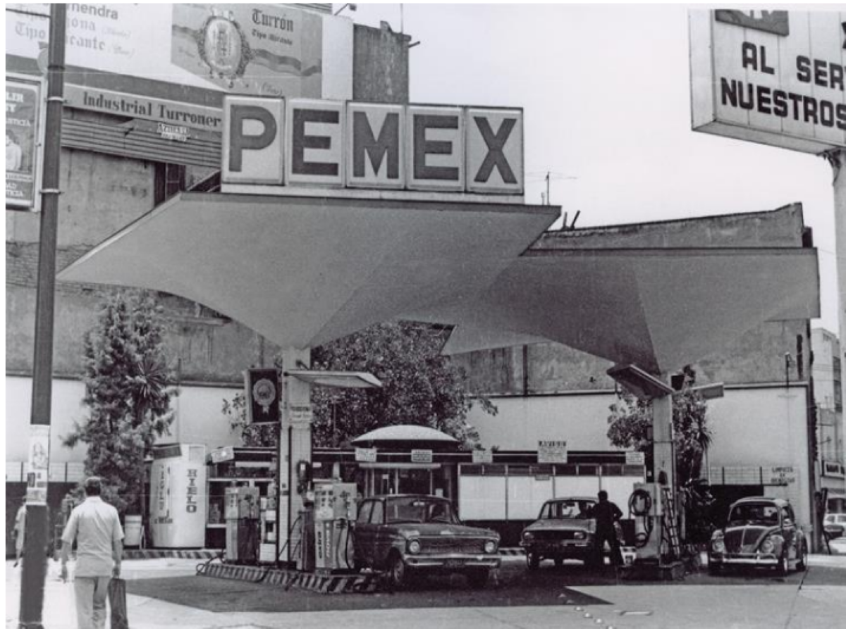 La primera franquicia de la petrolera se dio en 1944