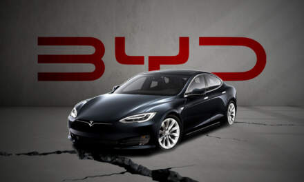 Tesla sigue perdiendo terreno contra BYD; descienden 40% sus ventas en Europa