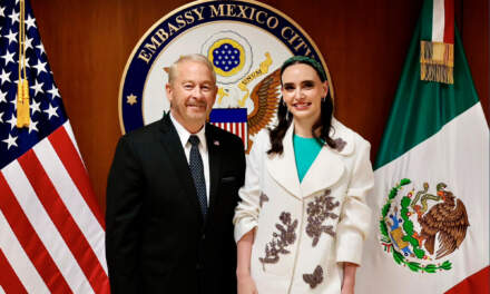 Embajador de EU se reúne con Altagracia Gómez; reconoce labor del sector empresarial