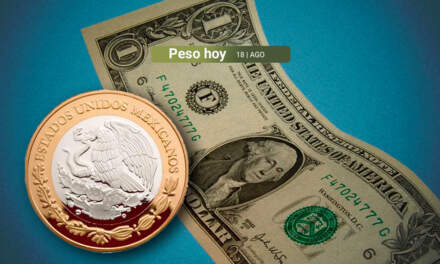 Peso cede frente al dólar a la espera de conocer el estado de la economía local