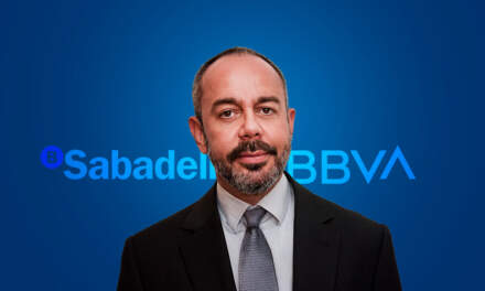 El mexicano David Martínez, accionista de Sabadell, acudirá a la OPA de BBVA