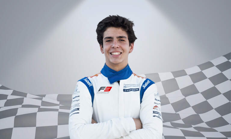 Ernesto Rivera, piloto mexicano, participará en la Fórmula 3 con tan sólo 16 años