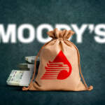 Deuda de Pemex bajará a 79,000 mdd hacia 2027, estima Moody’s