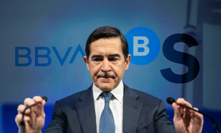 Presidente de BBVA descarta renunciar tras el fracaso de la OPA sobre Sabadell; mercados reaccionan