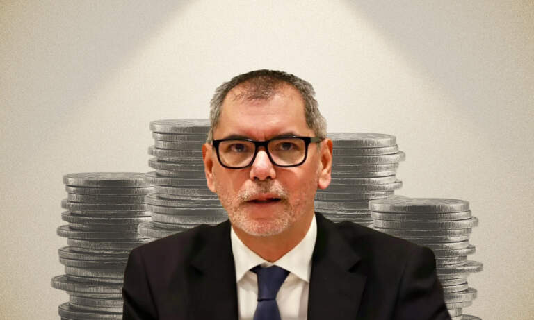 Édgar Amador asegura que la economía no está estancada, pero pronósticos apuntan a un crecimiento marginal