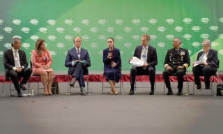 Claudia Sheinbaum presenta Plan México a miembros del Foro Económico Mundial