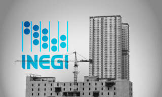 Construcción pública acumula caída de 42.5% en el año: Inegi