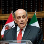 Perú rompe relaciones diplomáticas con México por ‘asilo’ a exprimera ministra Betssy Chávez