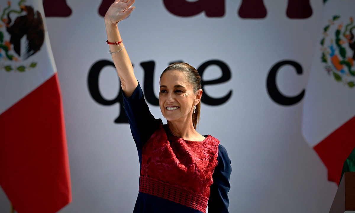 Claudia Sheinbaum celebra a la 4T en el Zócalo; resalta que no habrá condonación de impuestos