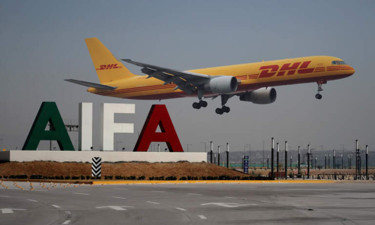 DHL se decanta por el AIFA: “Nos ha ido increíble, sería una locura volver al AICM”