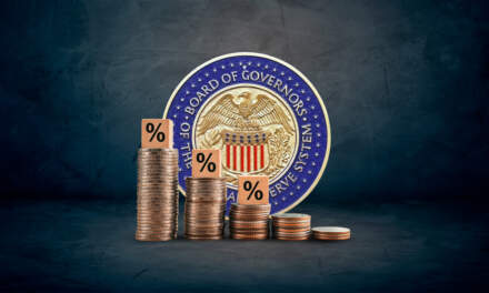 Fed revela profundas divisiones internas tras recorte de tasas; mantendrá postura cautelosa