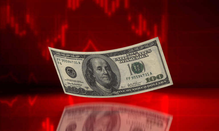 Estadounidenses no le temen a la inflación: PIB de EU crece más de lo esperado ante repunte del consumo