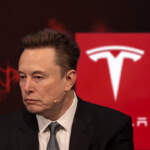 Morgan Stanley rebaja calificación de Tesla, de Elon Musk, ante expectativas demasiado elevadas sobre la IA