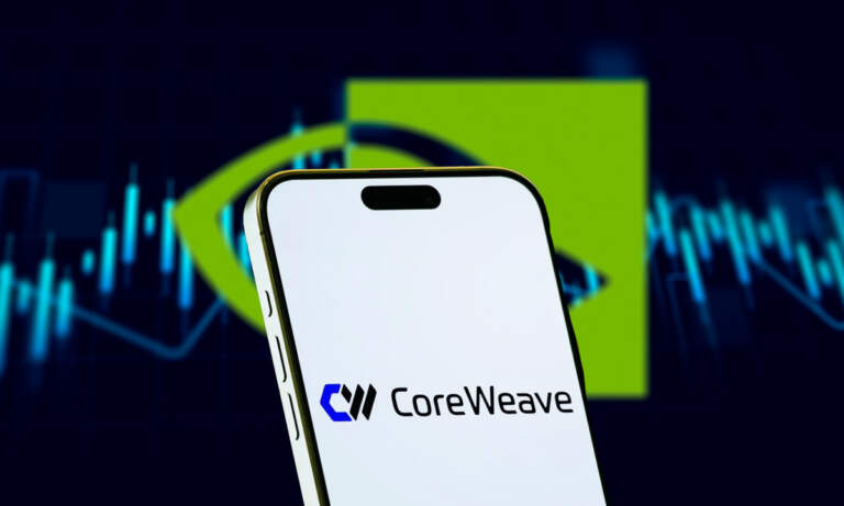 Nvidia invierte 2,000 mdd a CoreWeave y sus acciones se disparan