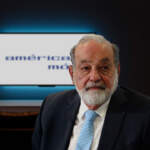 Carlos Slim cumple 86 años y sigue sin TV de paga en México