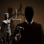 Propuesta de jueces sin rostro desata críticas por riesgos legales