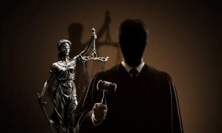 Propuesta de jueces sin rostro desata críticas por riesgos legales