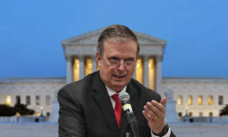 Marcelo Ebrard pide ‘sangre fría’ ante nueva ofensiva arancelaria de Donald Trump