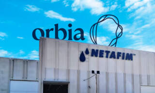 Orbia avanza con la venta de Netafim; empresario chino busca adquirir a la empresa por 1,400 mdd