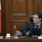 Presidencia de Lenia Batres en la SCJN, en duda por contradicción constitucional