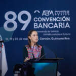 Claudia Sheinbaum plantea eliminar pagos en efectivo en gasolineras y casetas