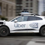 Uber y Nvidia: la estrategia para liderar el futuro de los robotaxis