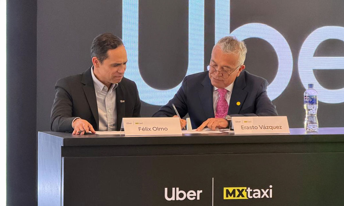 Uber y taxis se alían por el Mundial en medio de disputa en el AICM