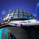 Volaris sube en su regreso al IPC de la BMV