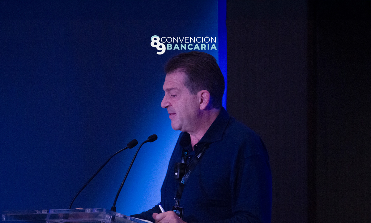 Bancos alistan apoyo para contener precio de la gasolina