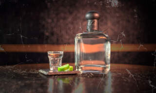 ¿Adiós al tequila? Celebridades apuestan por el negocio de las bebidas sin alcohol