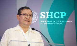 SHCP prepara reestructuración en el marco de la Convención Bancaria; Alfredo Navarrete saldrá de la UBVA