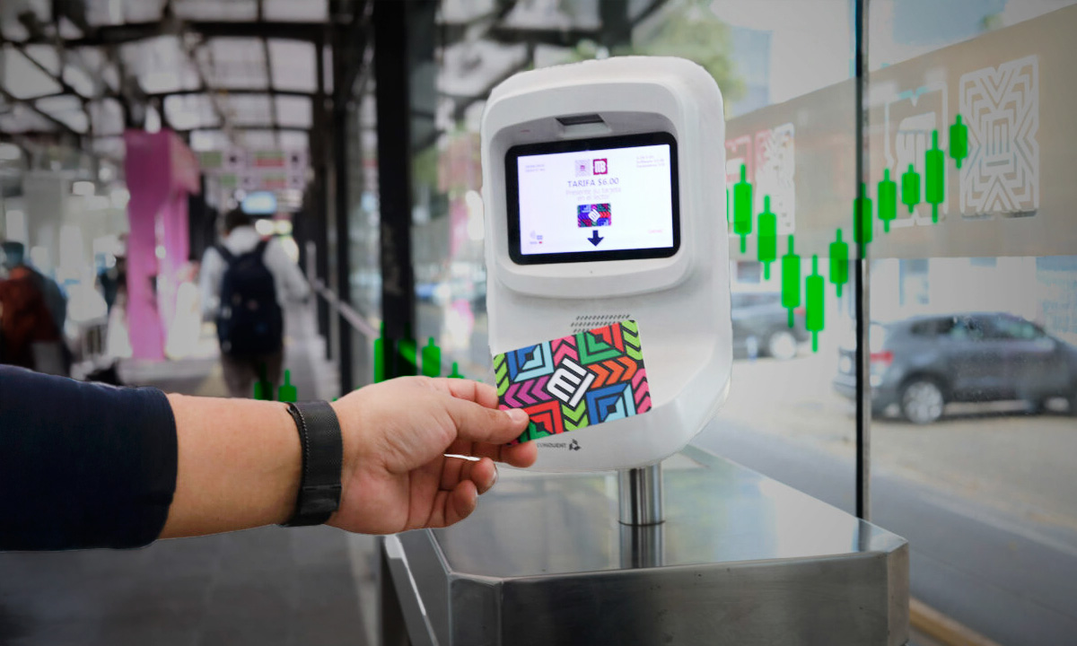 Jóvenes impulsan pagos digitales en el Metro y Metrobús