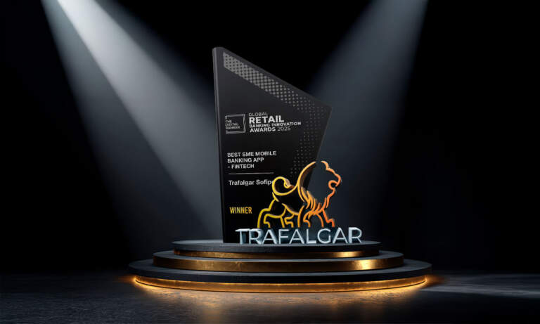 Trafalgar recibe reconocimiento global por su aplicación bancaria y tarjeta de débito para Pymes