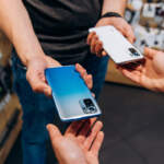 Smartphones seminuevos: un mercado con alto potencial, frenado por la desconfianza