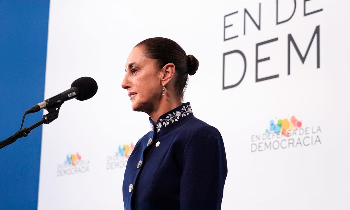 Claudia Sheinbaum rechaza intervención en Cuba durante Cumbre de la Democracia en Barcelona