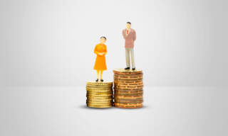 Desigualdad laboral pasa factura al retiro: mujeres ahorran menos en Afores