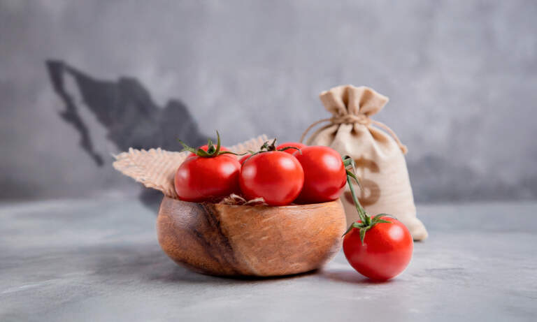 Inseguridad y clima, los factores que disparan el precio del jitomate en México