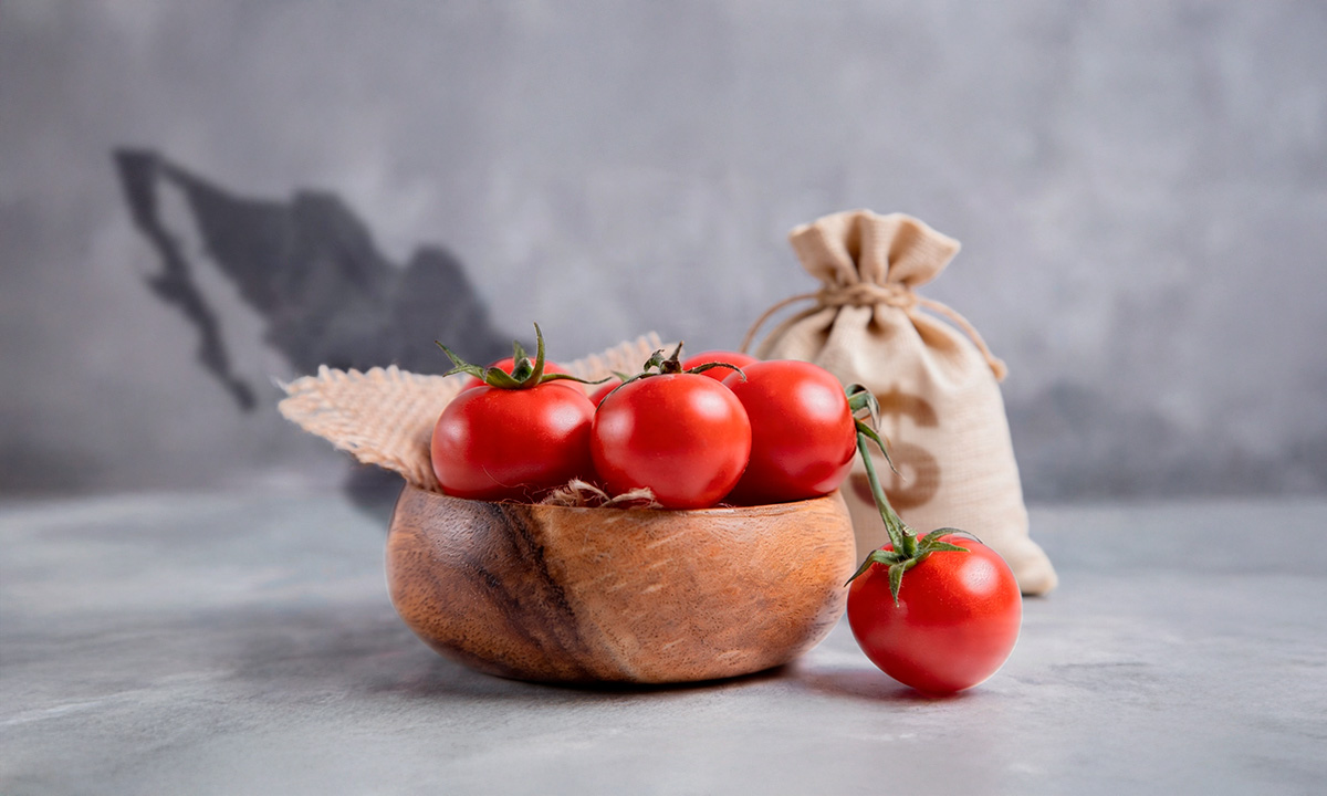 Inseguridad y clima, los factores que disparan el precio del jitomate en México