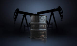 Precios del petróleo se mantienen por encima de los 100 dólares; Donald Trump impulsa al WTI casi 10%