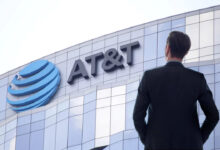 AT&T cambiará de dueño antes de concluir 2026, avizora Fitch Ratings