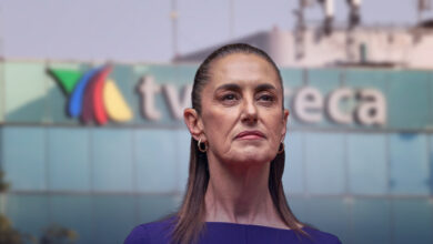 Claudia Sheinbaum se lanza contra TV Azteca; televisora acusa censura