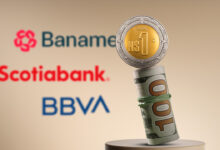 El consenso de analistas espera que para cierre de año el tipo de cambio se ubique en 17.92 pesos por dólar